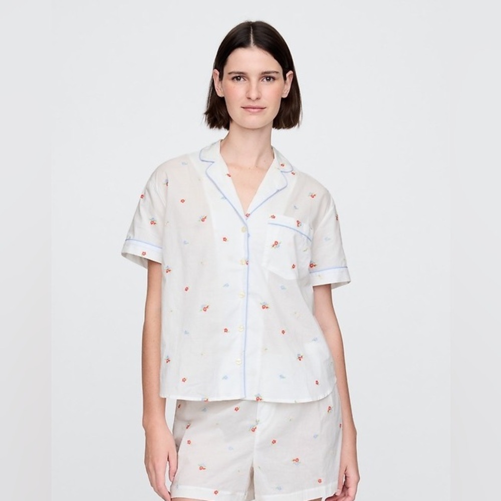 NWT! GAP Multi Color Ditsy Floral Embroidered PJ Shirt - Size Medium 📌